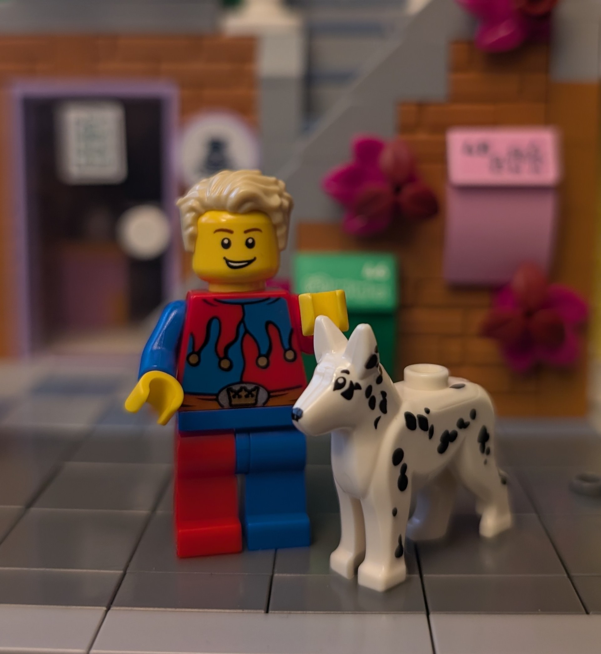 Koen - Writer at Brick Architect specializing in Castle and Modular themes